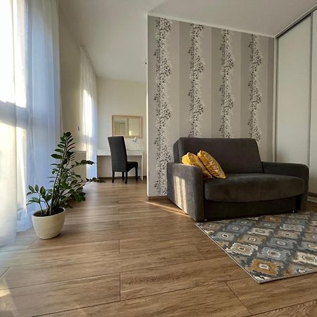Apartamenty Kielce-Apartament Przy Lesie, Parking, F Vat エクステリア 写真
