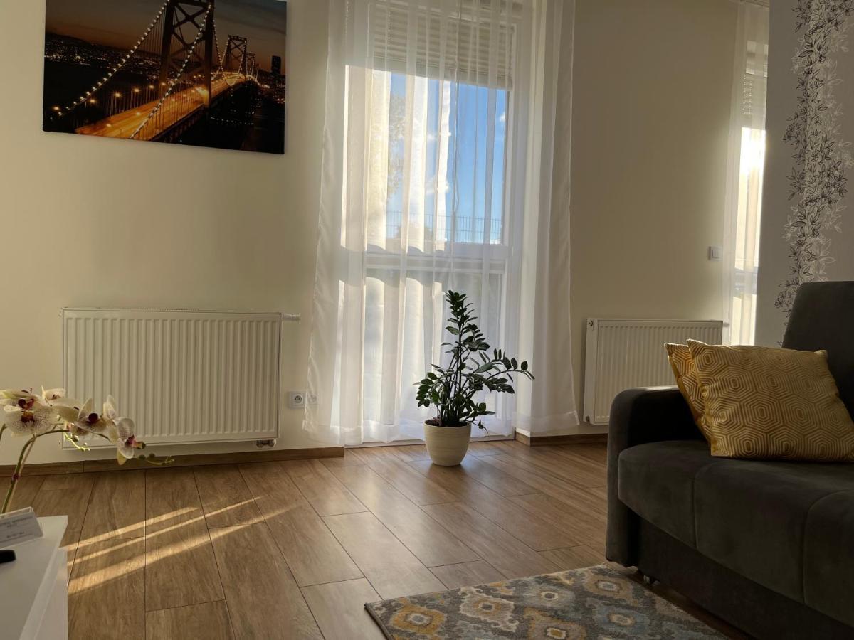 Apartamenty Kielce-Apartament Przy Lesie, Parking, F Vat エクステリア 写真