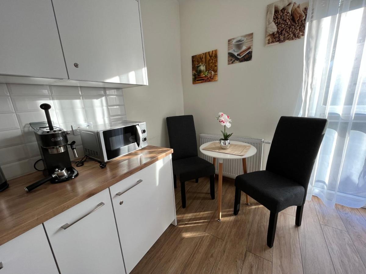 Apartamenty Kielce-Apartament Przy Lesie, Parking, F Vat エクステリア 写真