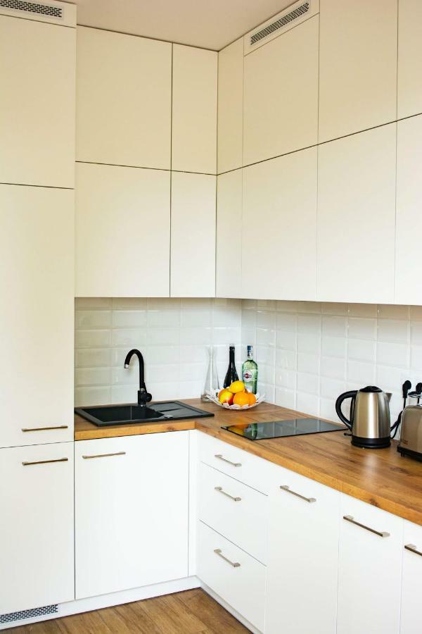 Apartamenty Kielce-Apartament Przy Lesie, Parking, F Vat エクステリア 写真
